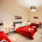 Pensjonat Porto&beverello 4*