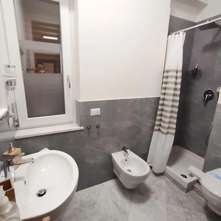 Porto&beverello 4*